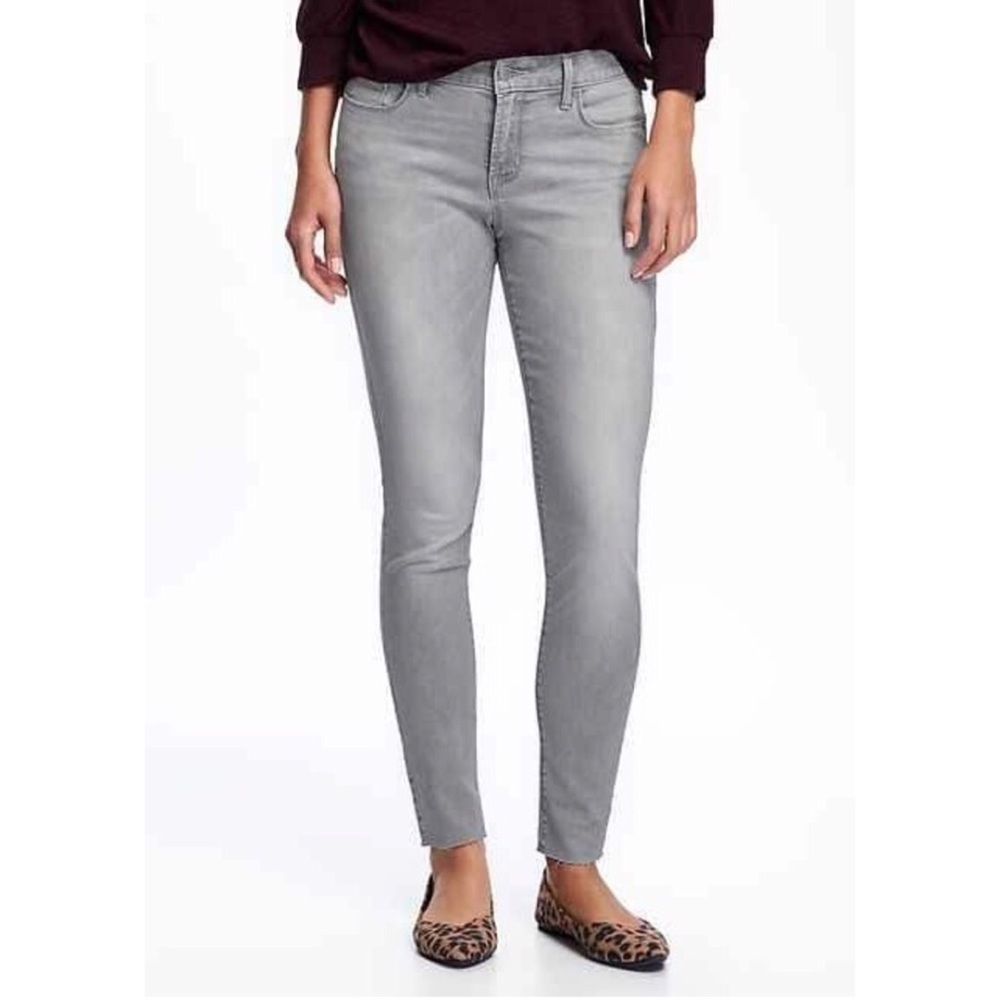 Old Navy Grey Rockstar Skinny Jeans-Size 8